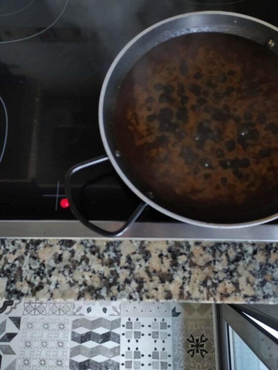 Receta de arroz negro con calamares